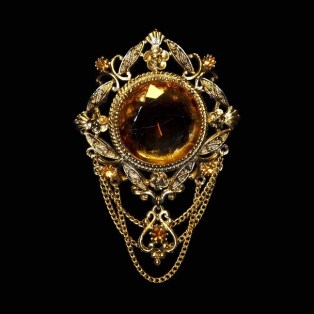 fuck-buttons-slow-focus-608x608