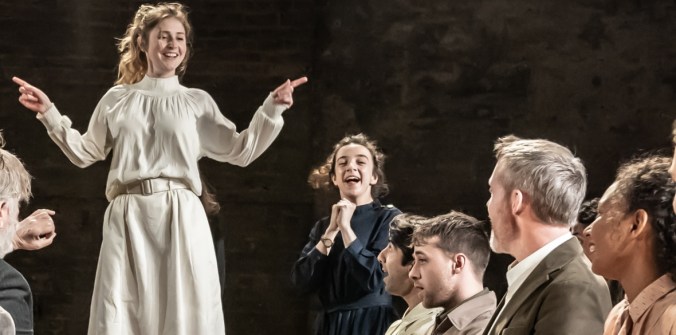 Three Sisters. CENTRE - Ria Zmitrowicz. Photo credit Marc Brenner (8)-2.jpg