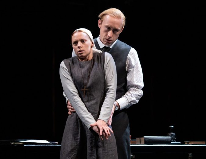 Measure-for-Measure-production-photos_-2019_2019_Photo-by-Helen-Maybanks-_c_-RSC_286220-e1562334424790-1024x792